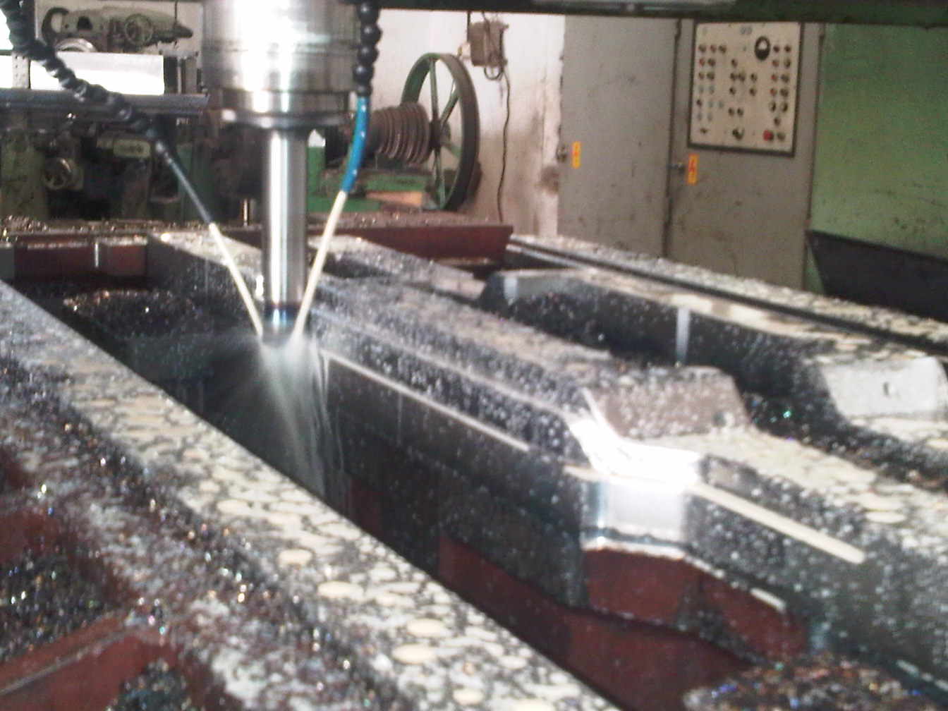 Active VMC machining