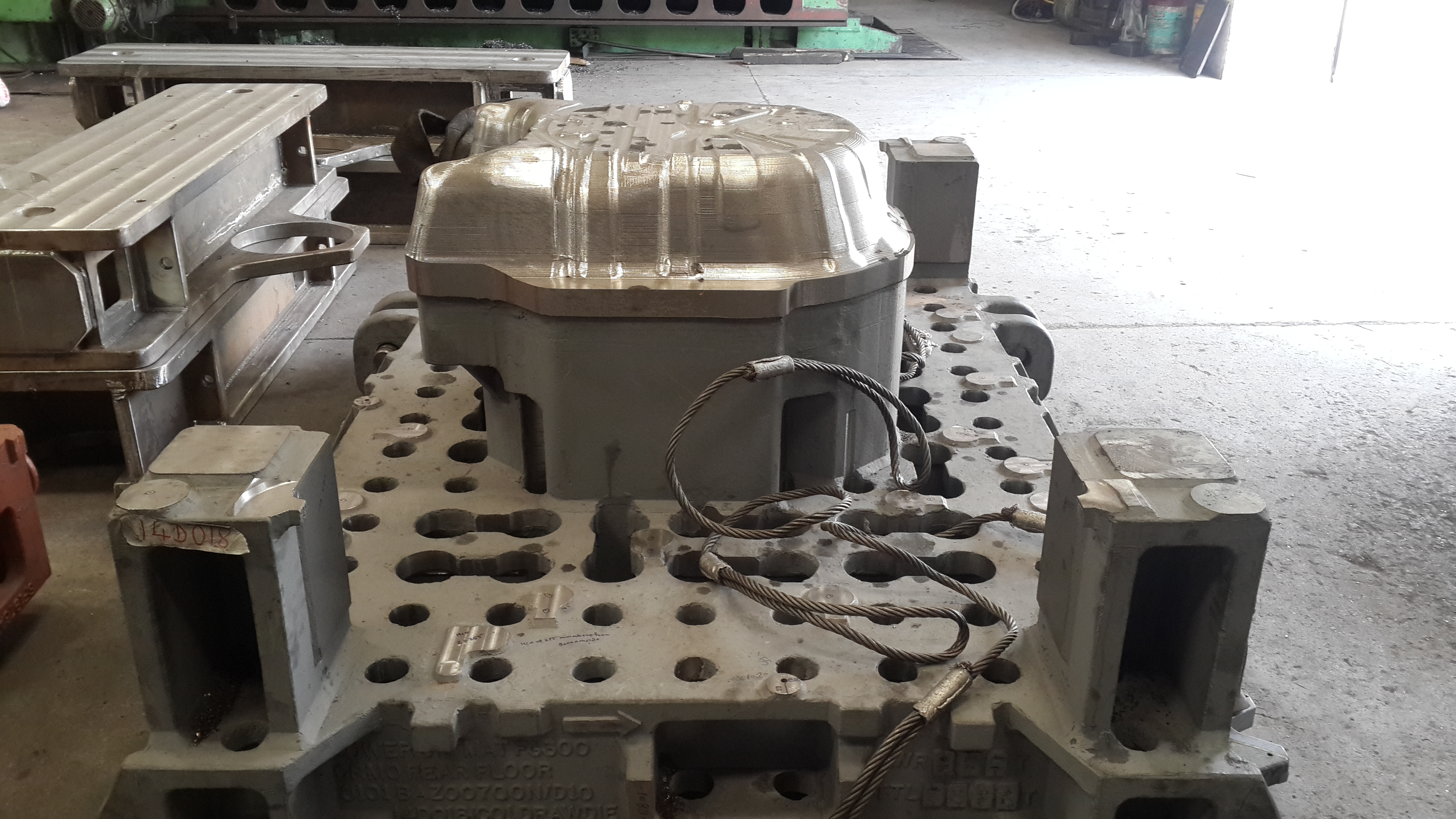 Large cast component machining